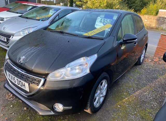 2015 208 PEUGEOT ACTIVE HDI 1.4 5 DOOR HATCH IN BLACK.