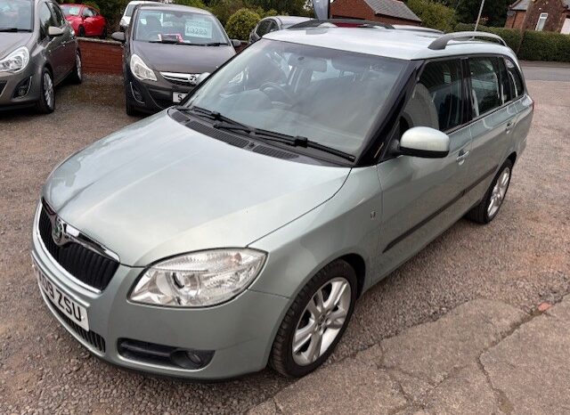 2009 SKODA FABIA 3 ESTATE 5 DOOR HATCH 1.6 PETROL IN GREEN.