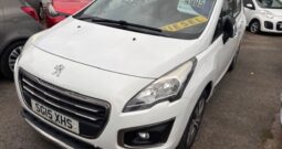 2015 3008 PEUGEOT ACTIVE HDI 5 DOOR HATCH IN WHITE.