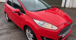 2014 FORD FIESTA ZETEC 5 DOOR HATCH 1.2 PETROL MANUAL IN RED.