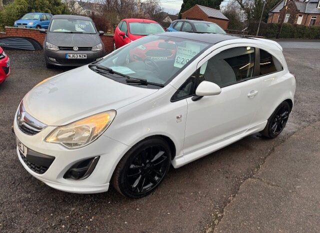 2011 VAUXHALL CORSA LIMITED EDITION 1.2 3 DOOR HATCH IN WHITE.