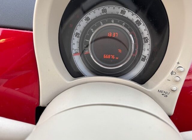 
								2014 FIAT 500 LOUNGE 3 DOOR 1.2 PETROL IN RED. £35 ROAD TAX. full									