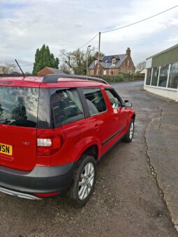 
										2012 SKODA YETI 2.0 TDI ELEGANCE 5 DOOR HATCH IN RED full									