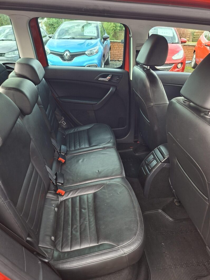 
								2012 SKODA YETI 2.0 TDI ELEGANCE 5 DOOR HATCH IN RED full									