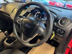 
										2015 FORD FIESTA STYLE 1.2 PETROL 3 DOOR HATCH IN RED full									