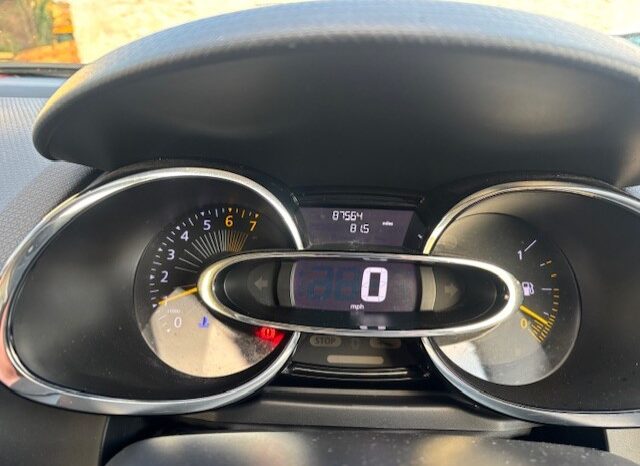 
								2013 RENAULT CLIO DYNAMIQUE 1.2 PETROL 5 DOOR HATCH IN RED full									