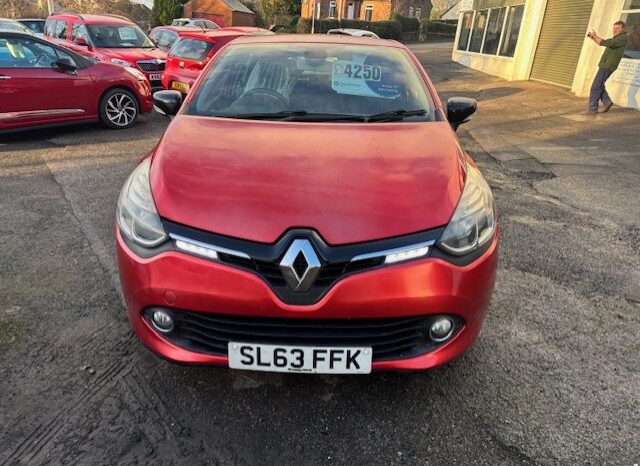 
								2013 RENAULT CLIO DYNAMIQUE 1.2 PETROL 5 DOOR HATCH IN RED full									