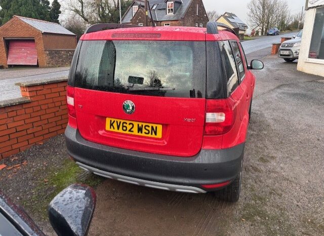 
								2012 SKODA YETI 2.0 TDI ELEGANCE 5 DOOR HATCH IN RED full									