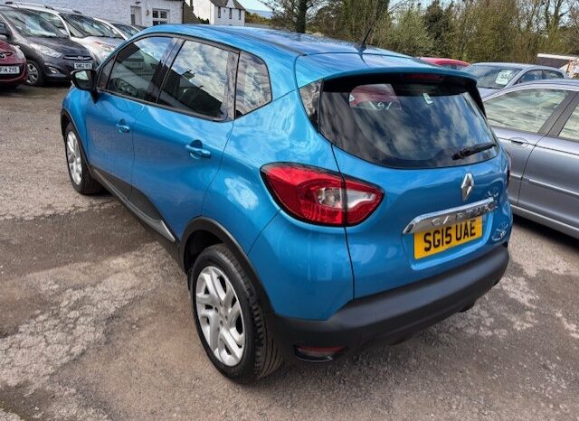 
								2015 Renault Captur 1.5 dCi 90 Energy Blue full									