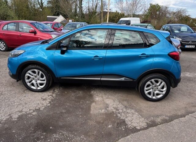 
								2015 Renault Captur 1.5 dCi 90 Energy Blue full									