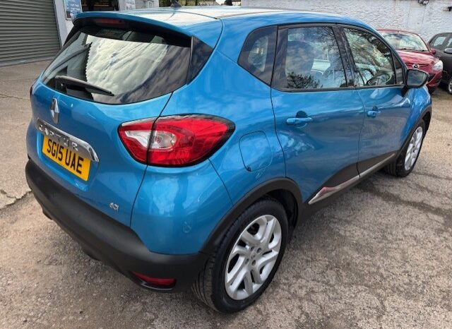 
								2015 Renault Captur 1.5 dCi 90 Energy Blue full									