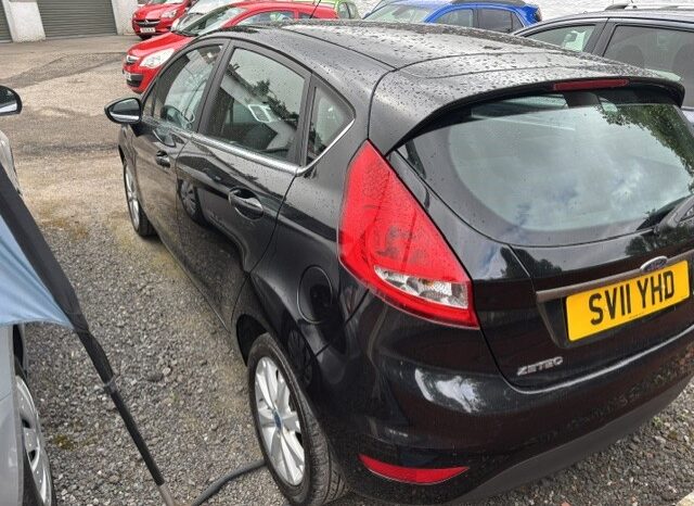 
								2011 FORD FIESTA ZETEC 5 DOOR HATCH IN BLACK full									
