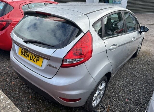 
								2011 FORD FIESTA ZETEC 5 DOOR HATCH IN SILVER. full									