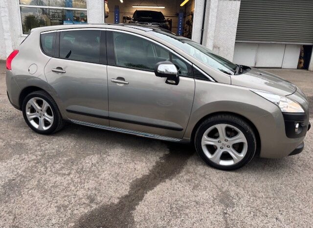 
								2013 Peugeot 3008 Allure HDi finished in Grey. full									