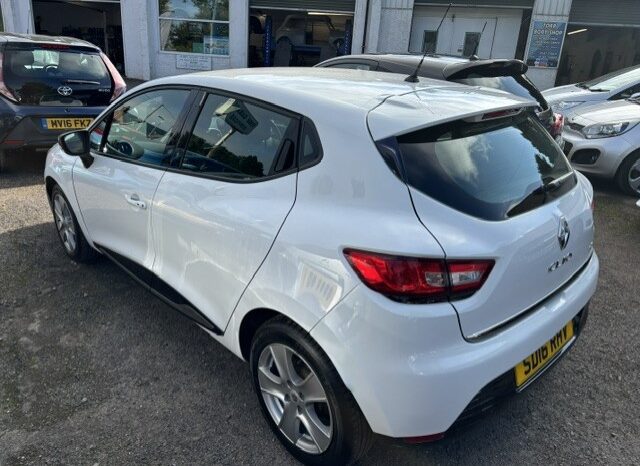 
								2016 RENAULT CLIO DYNAMIQUE NAV DCI 5 DOOR HATCH IN WHITE ROAD TAX £20 full									