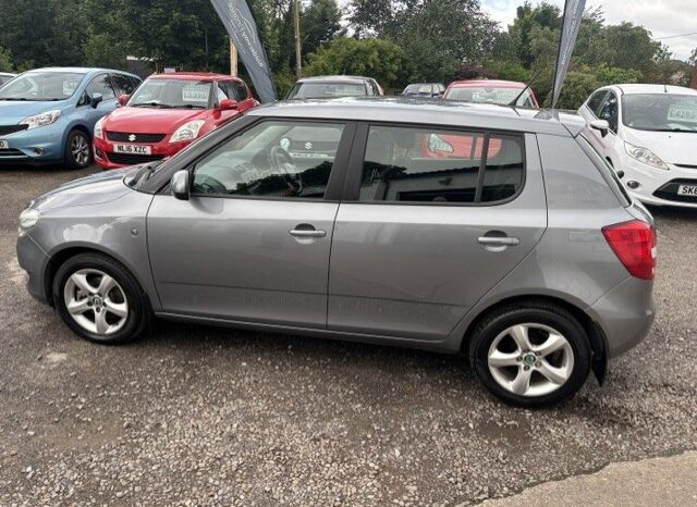 
								2013 FABIA SE 12V 1.2 PETROL 5 DOOR HATCH IN BLUE. full									