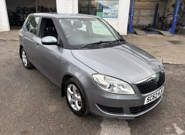 
								2013 FABIA SE 12V 1.2 PETROL 5 DOOR HATCH IN BLUE. full									