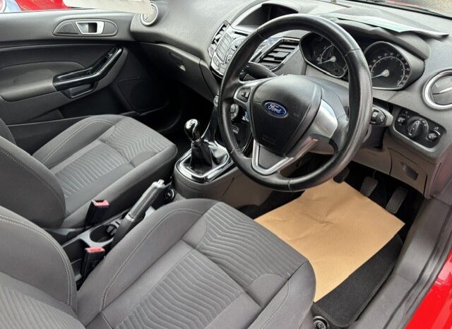 
								2014 FORD FIESTA ZETEC 3 DOOR HATCH IN RED ROAD TAX £35 full									