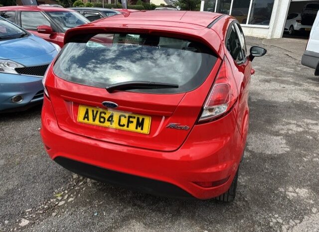 
								2014 FORD FIESTA ZETEC 3 DOOR HATCH IN RED ROAD TAX £35 full									