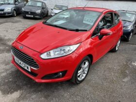 2014 FORD FIESTA ZETEC 3 DOOR HATCH IN RED ROAD TAX £35
