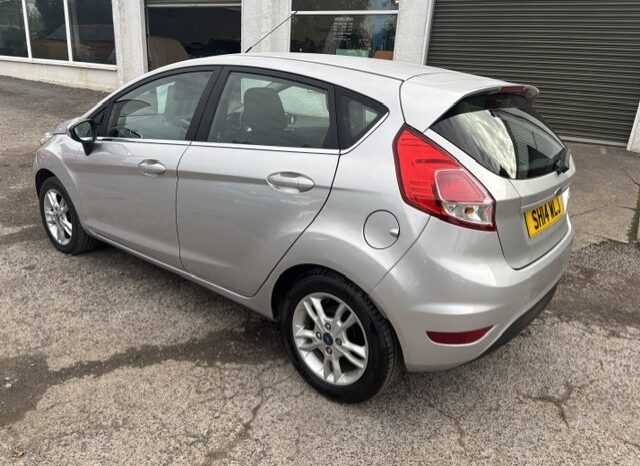 
								Ford Fiesta 1.25 82 zetec 5DR full									