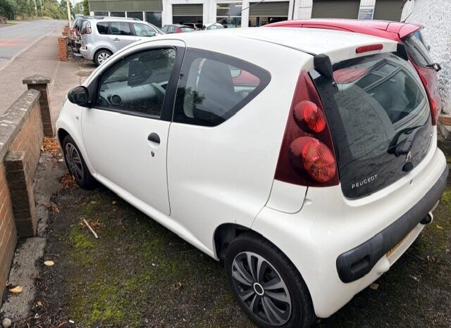 
								2014 PEUGEOT 107 3 DOOR IN WHITE full									