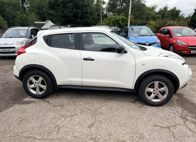 
								2013 NISSAN JUKE VISIA DCI 5 DOOR HATCH IN WHITE. full									