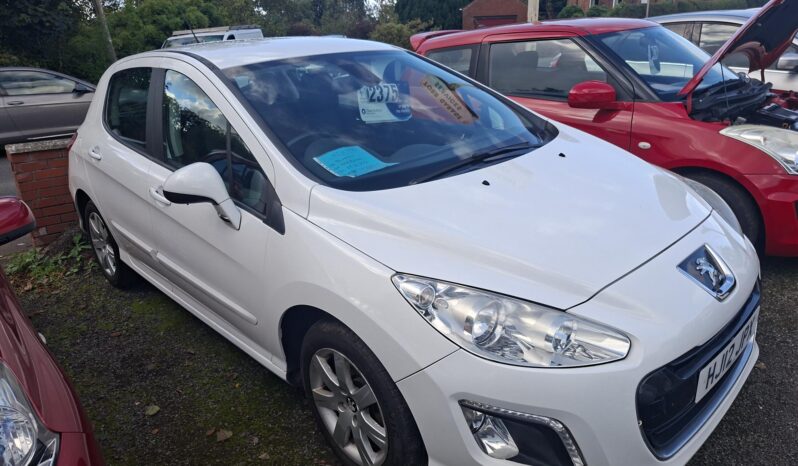 
								PEUGEOT 308 1.4 VTi 98 Active 5dr full									