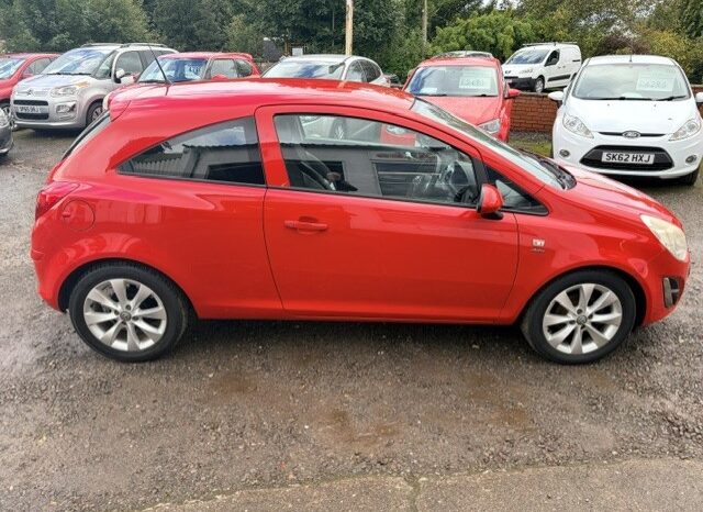 
								2012 VAUXHALL CORSA VVT ACTIVE 3 DOOR HATCH IN RED, full									
